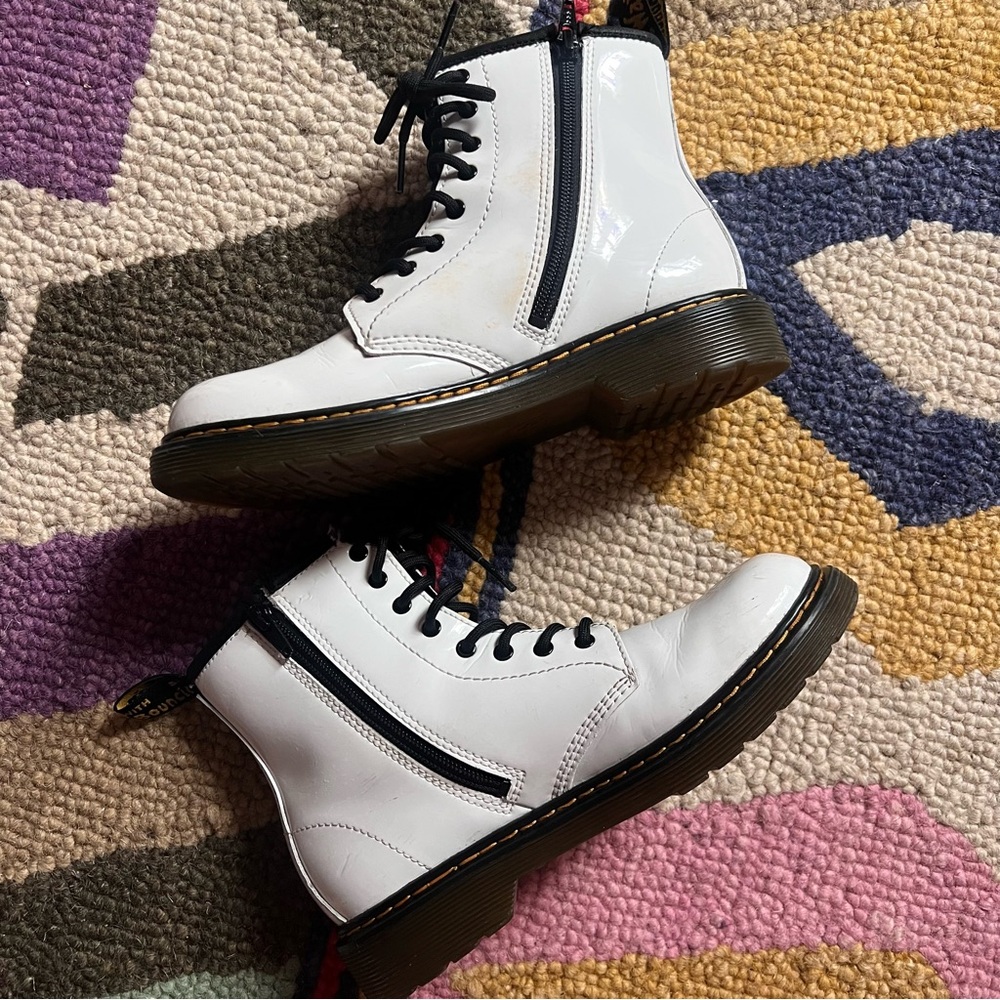 Dr. Martens White Patent Leather Lace Up/Zip Ankle Boots Women’s 5